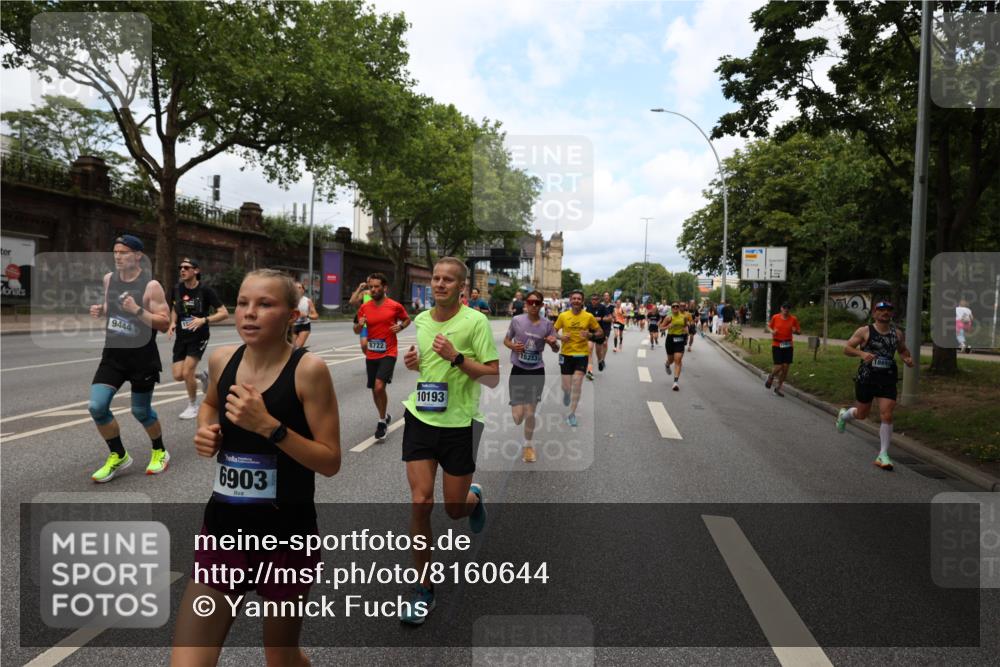 29.06.2025 - hella hamburg halbmarathon Yannick Fuchs http://msf.ph/oto/8160644 29.06.2025 10:38:51 20KM 1057, 1220, 1391, 1468, 1782, 1902, 1941, 2365, 2402, 2415, 3004, 3021, 3098, 3305, 4310, 4691, 4991, 5231, 5476, 5884, 6903, 7191, 7322, 7710, 8722, 8928, 9159, 9444, 10193, 10596, 11469, 12159, 12554, 12711, 13123, 14351, 14667, 14816, 15185, 15225, 15233, 15280, 16316, 16506, 16893, 17097, 17406, 17729, 17748, 18560, 18806, 19207 meine-sportfotos.de