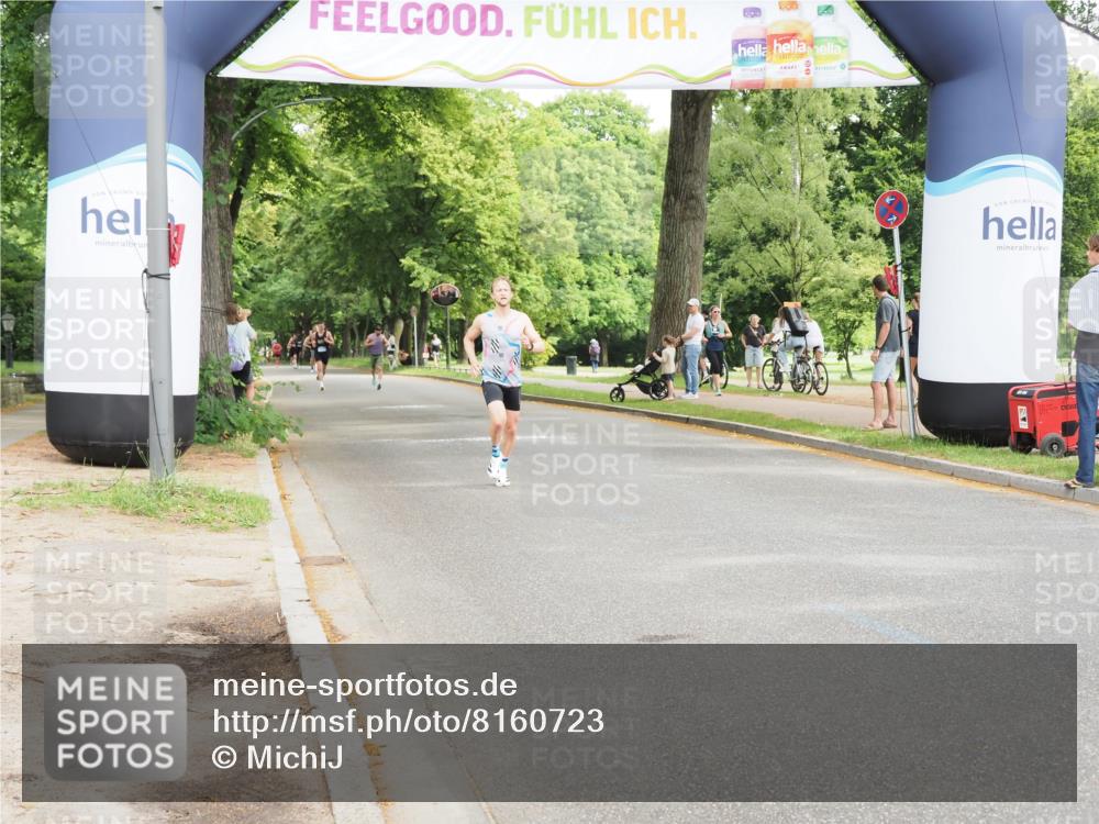 29.06.2025 - hella hamburg halbmarathon MichiJ http://msf.ph/oto/8160723 29.06.2025 10:11:11 Zwischen KM18-KM19 12678 meine-sportfotos.de