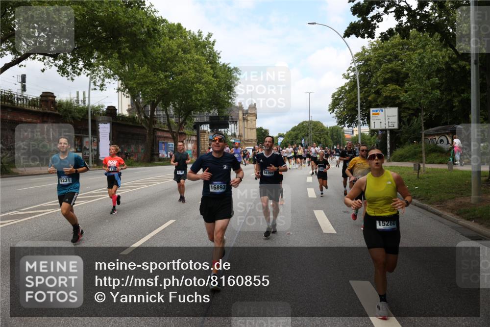 29.06.2025 - hella hamburg halbmarathon Yannick Fuchs http://msf.ph/oto/8160855 29.06.2025 10:38:53 20KM 1057, 1220, 1391, 1468, 1782, 1902, 1941, 2365, 2402, 2415, 3004, 3021, 3098, 3305, 4310, 4691, 4991, 5231, 5476, 5884, 7191, 7322, 7710, 8722, 8928, 9159, 9444, 10596, 11469, 12159, 12711, 13123, 13975, 14351, 14464, 14667, 14816, 15185, 15225, 15233, 15280, 16506, 16893, 17097, 17406, 17729, 17748, 18539, 18560, 18806, 19207 meine-sportfotos.de