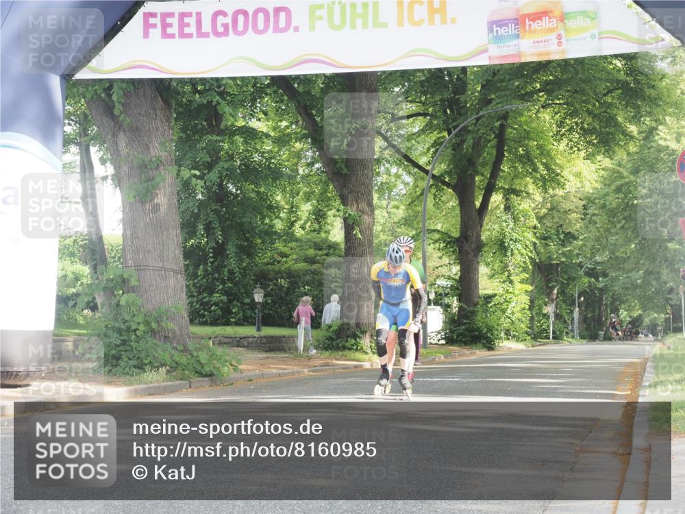 29.06.2025 - hella hamburg halbmarathon KatJ http://msf.ph/oto/8160985 29.06.2025 09:10:31 Zwischen KM18-KM19  meine-sportfotos.de