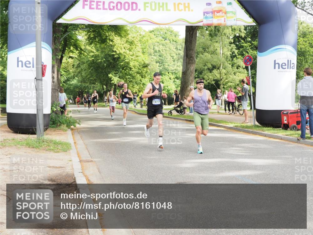 29.06.2025 - hella hamburg halbmarathon MichiJ http://msf.ph/oto/8161048 29.06.2025 10:11:19 Zwischen KM18-KM19 14717 meine-sportfotos.de