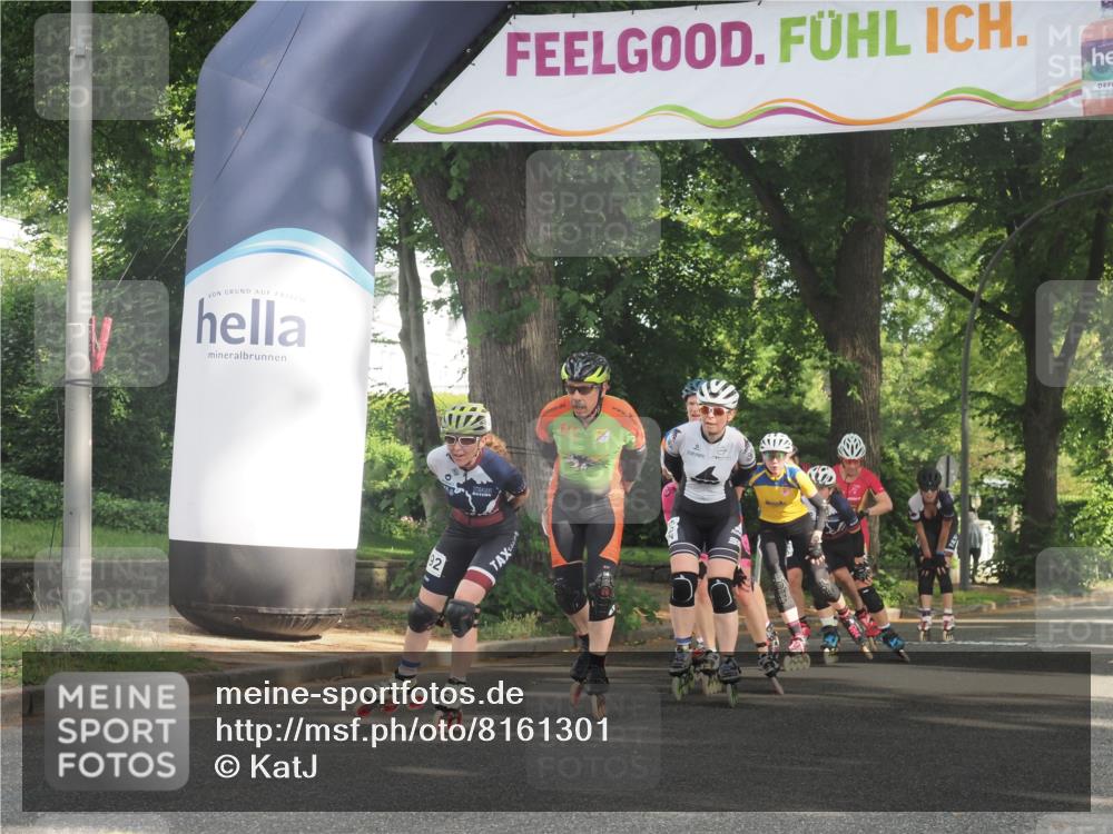 29.06.2025 - hella hamburg halbmarathon KatJ http://msf.ph/oto/8161301 29.06.2025 09:10:48 Zwischen KM18-KM19  meine-sportfotos.de