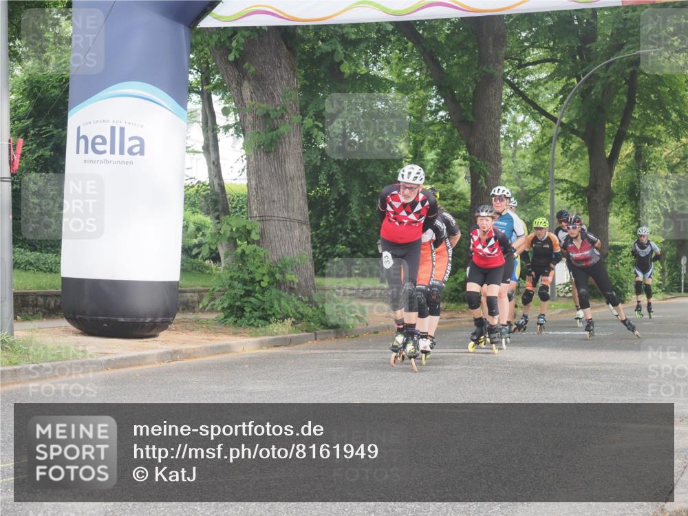 29.06.2025 - hella hamburg halbmarathon KatJ http://msf.ph/oto/8161949 29.06.2025 09:11:49 Zwischen KM18-KM19  meine-sportfotos.de