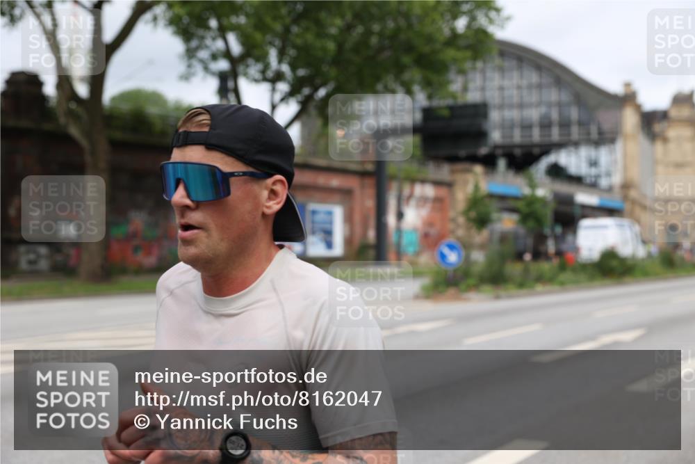 29.06.2025 - hella hamburg halbmarathon Yannick Fuchs http://msf.ph/oto/8162047 29.06.2025 10:21:10 20KM 9767, 10468, 13346, 14107, 16615, 17003, 17258 meine-sportfotos.de