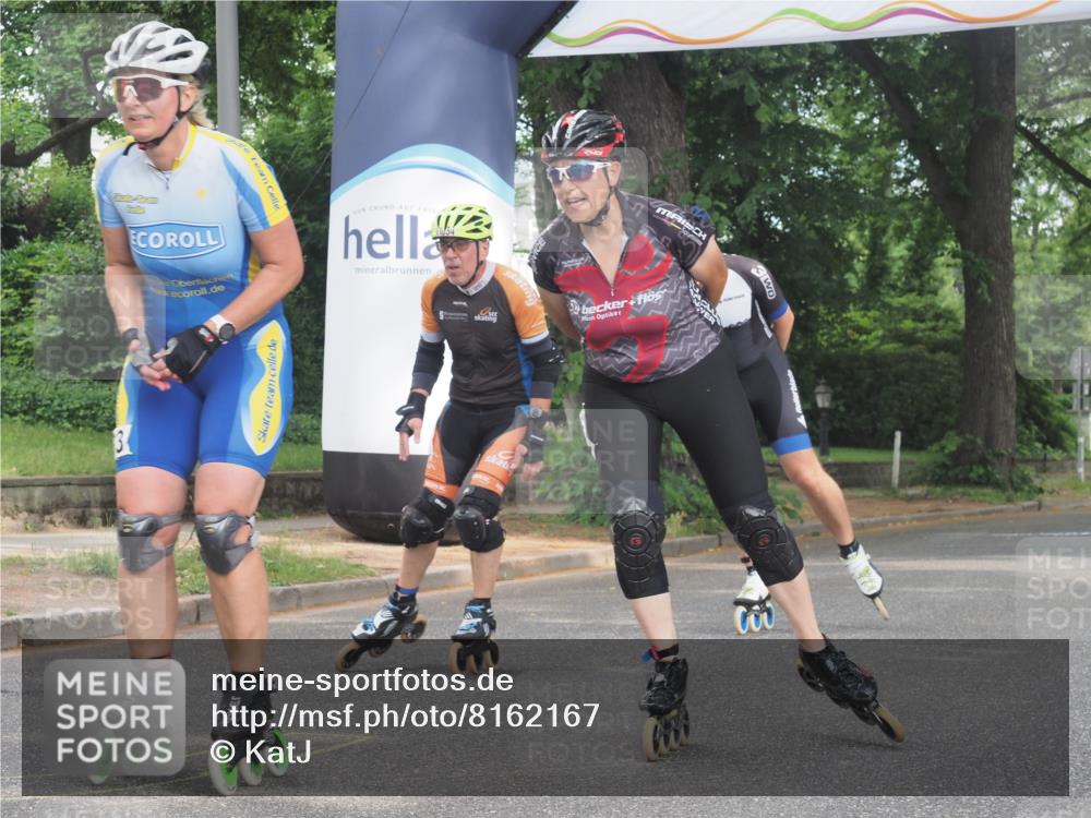 29.06.2025 - hella hamburg halbmarathon KatJ http://msf.ph/oto/8162167 29.06.2025 09:11:50 Zwischen KM18-KM19  meine-sportfotos.de