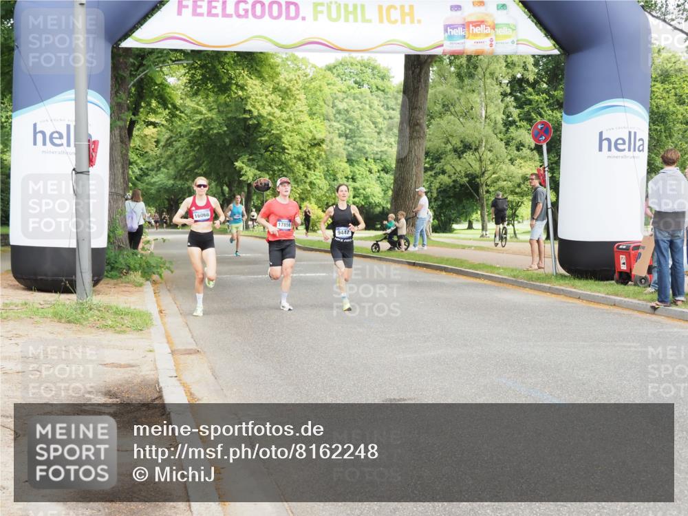 29.06.2025 - hella hamburg halbmarathon MichiJ http://msf.ph/oto/8162248 29.06.2025 10:12:19 Zwischen KM18-KM19 17856 meine-sportfotos.de