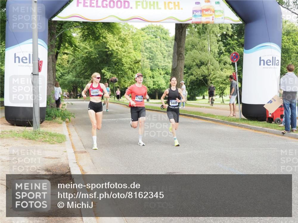 29.06.2025 - hella hamburg halbmarathon MichiJ http://msf.ph/oto/8162345 29.06.2025 10:12:19 Zwischen KM18-KM19 17856 meine-sportfotos.de