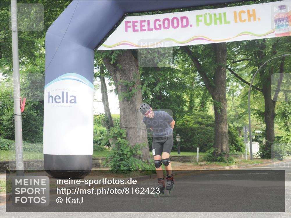 29.06.2025 - hella hamburg halbmarathon KatJ http://msf.ph/oto/8162423 29.06.2025 09:12:42 Zwischen KM18-KM19  meine-sportfotos.de