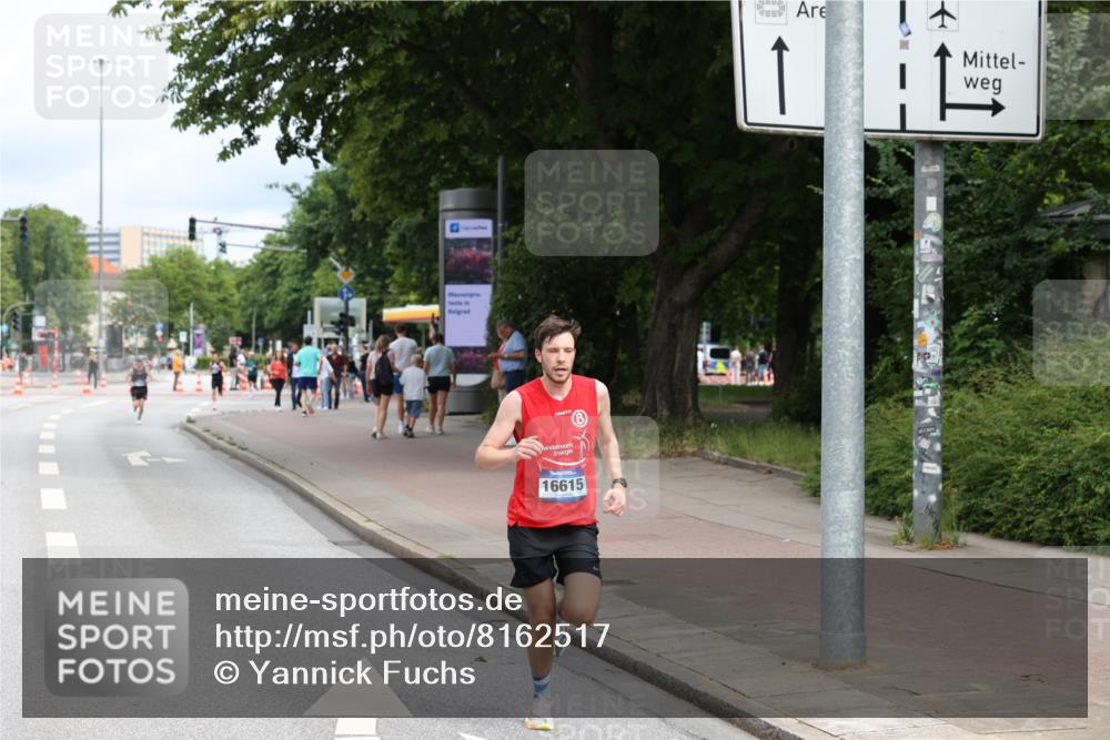29.06.2025 - hella hamburg halbmarathon Yannick Fuchs http://msf.ph/oto/8162517 29.06.2025 10:21:25 20KM 9565, 13779, 14728, 16615, 17258, 18692, 19076 meine-sportfotos.de