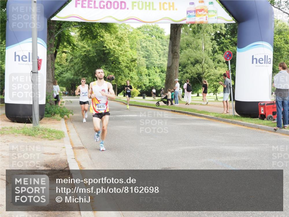 29.06.2025 - hella hamburg halbmarathon MichiJ http://msf.ph/oto/8162698 29.06.2025 10:12:37 Zwischen KM18-KM19 16548, 17886 meine-sportfotos.de