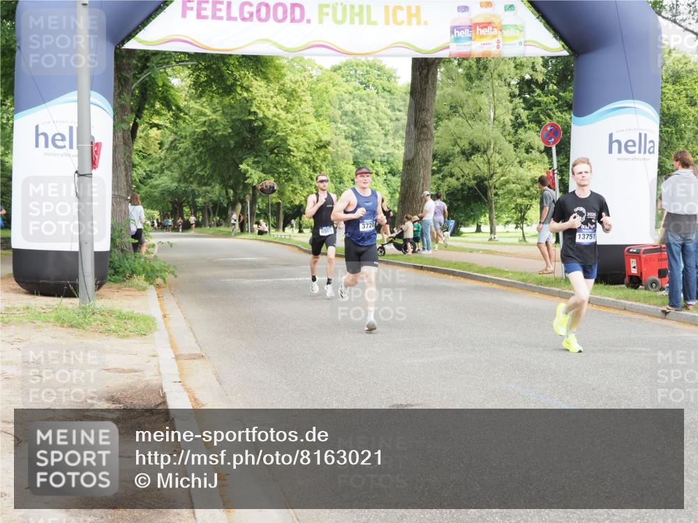 29.06.2025 - hella hamburg halbmarathon MichiJ http://msf.ph/oto/8163021 29.06.2025 10:12:41 Zwischen KM18-KM19 35, 52, 9475, 13751, 16548, 17886 meine-sportfotos.de