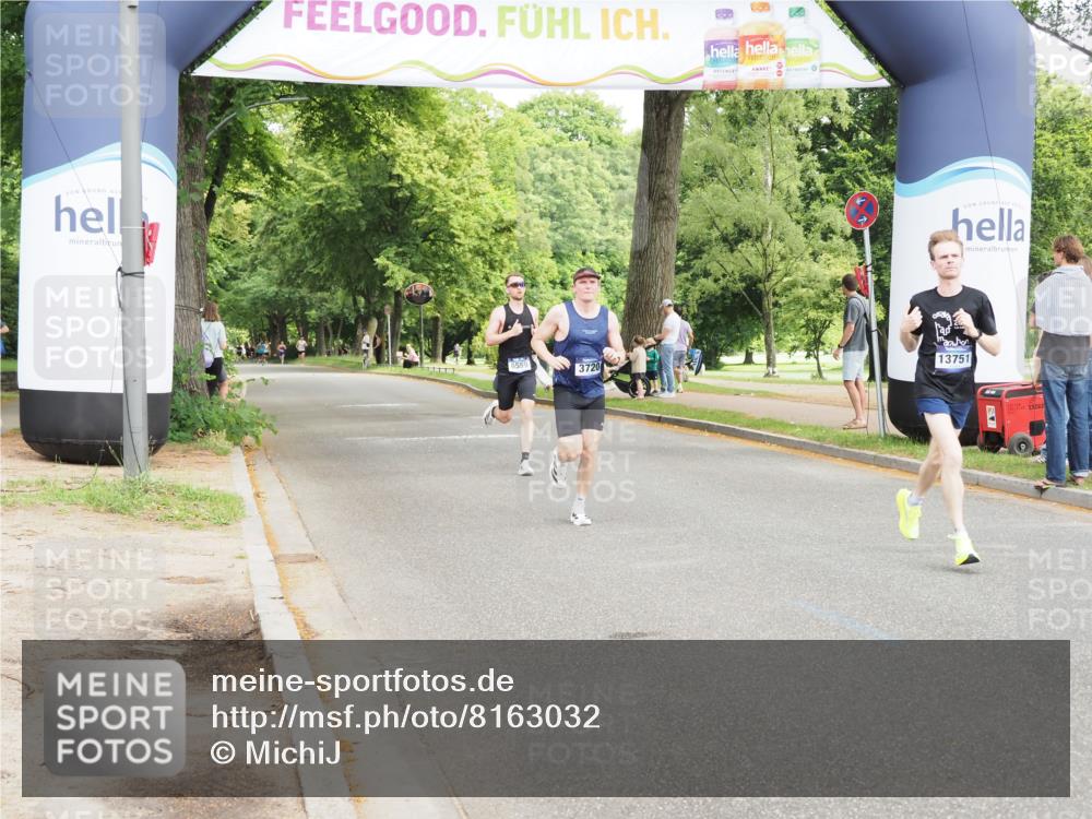 29.06.2025 - hella hamburg halbmarathon MichiJ http://msf.ph/oto/8163032 29.06.2025 10:12:41 Zwischen KM18-KM19 35, 52, 9475, 13751, 16548, 17886 meine-sportfotos.de