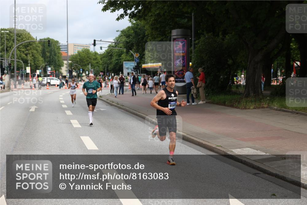 29.06.2025 - hella hamburg halbmarathon Yannick Fuchs http://msf.ph/oto/8163083 29.06.2025 10:21:38 20KM 7380, 9565, 13779, 14728, 17040, 17258, 18692, 19076 meine-sportfotos.de