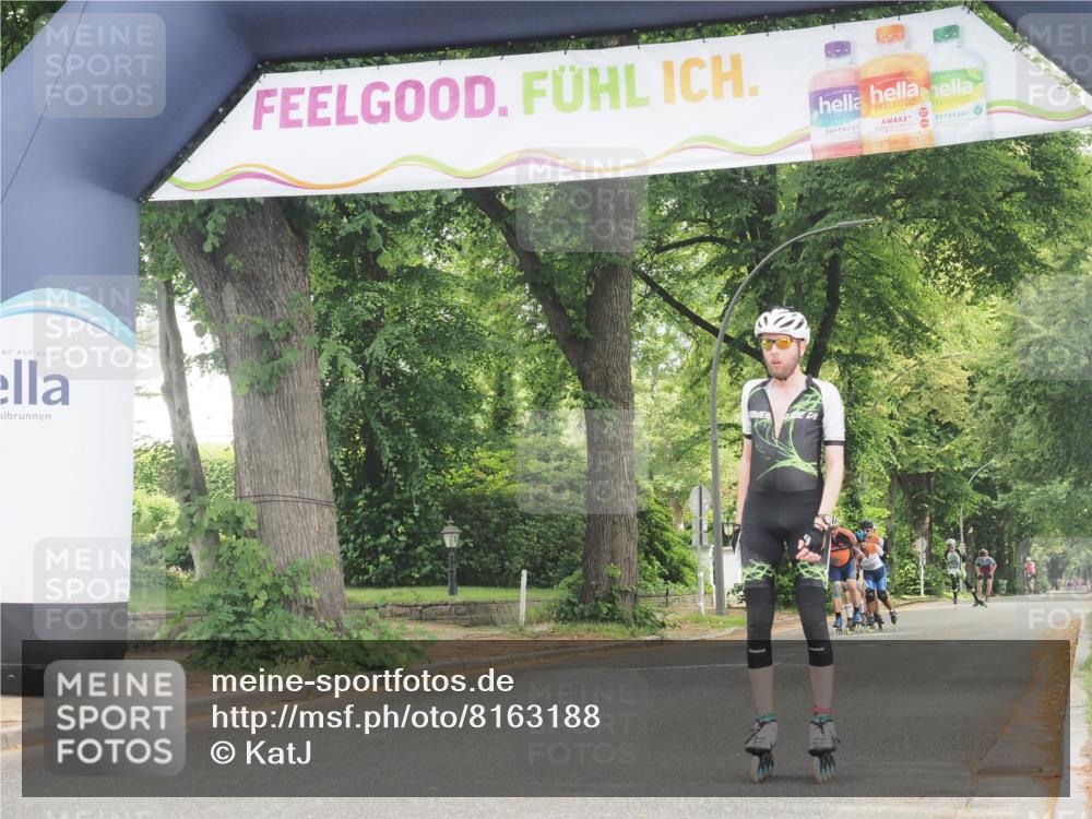 29.06.2025 - hella hamburg halbmarathon KatJ http://msf.ph/oto/8163188 29.06.2025 09:13:29 Zwischen KM18-KM19  meine-sportfotos.de