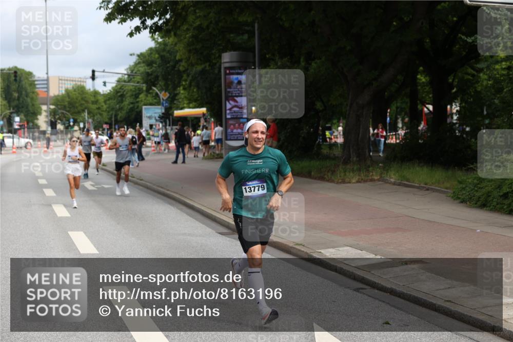 29.06.2025 - hella hamburg halbmarathon Yannick Fuchs http://msf.ph/oto/8163196 29.06.2025 10:21:41 20KM 7380, 9565, 12641, 13779, 13780, 14728, 17040, 18692, 19076 meine-sportfotos.de