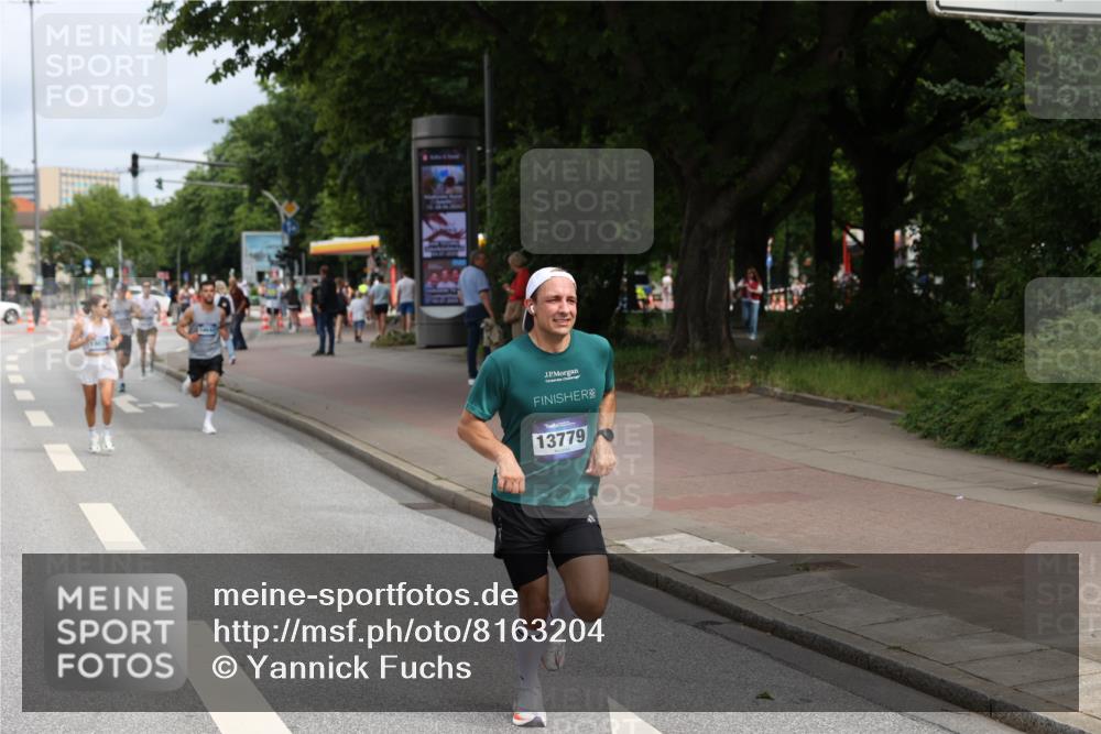29.06.2025 - hella hamburg halbmarathon Yannick Fuchs http://msf.ph/oto/8163204 29.06.2025 10:21:41 20KM 7380, 9565, 12641, 13779, 13780, 14728, 17040, 18692, 19076 meine-sportfotos.de