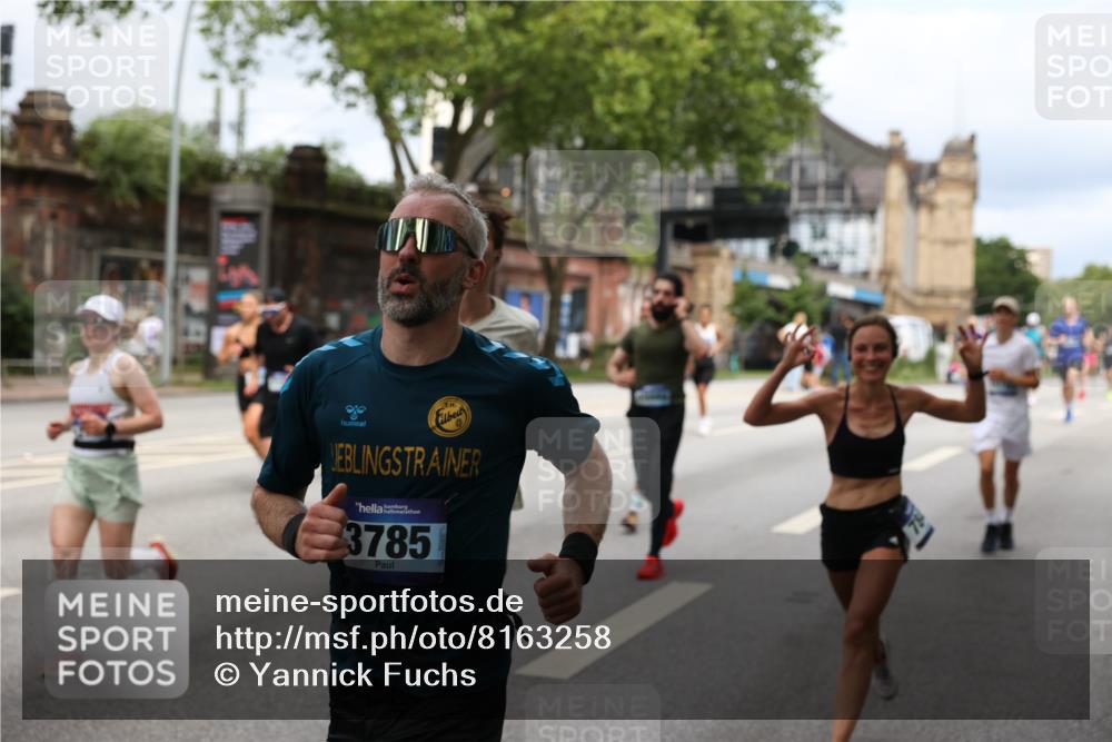 29.06.2025 - hella hamburg halbmarathon Yannick Fuchs http://msf.ph/oto/8163258 29.06.2025 10:39:42 20KM 2098, 2188, 2367, 2470, 3785, 4997, 5623, 5648, 5706, 6054, 6375, 6819, 6831, 7087, 7167, 7325, 7709, 7843, 8871, 9105, 9710, 9720, 10064, 10741, 11291, 11688, 11821, 12154, 12161, 12643, 12783, 13919, 14374, 15365, 15636, 15651, 15666, 15760, 16617, 16685, 16689, 16725, 16834, 17544, 17960, 18055, 18185, 18407, 18638, 18689, 18718, 18862, 19116 meine-sportfotos.de