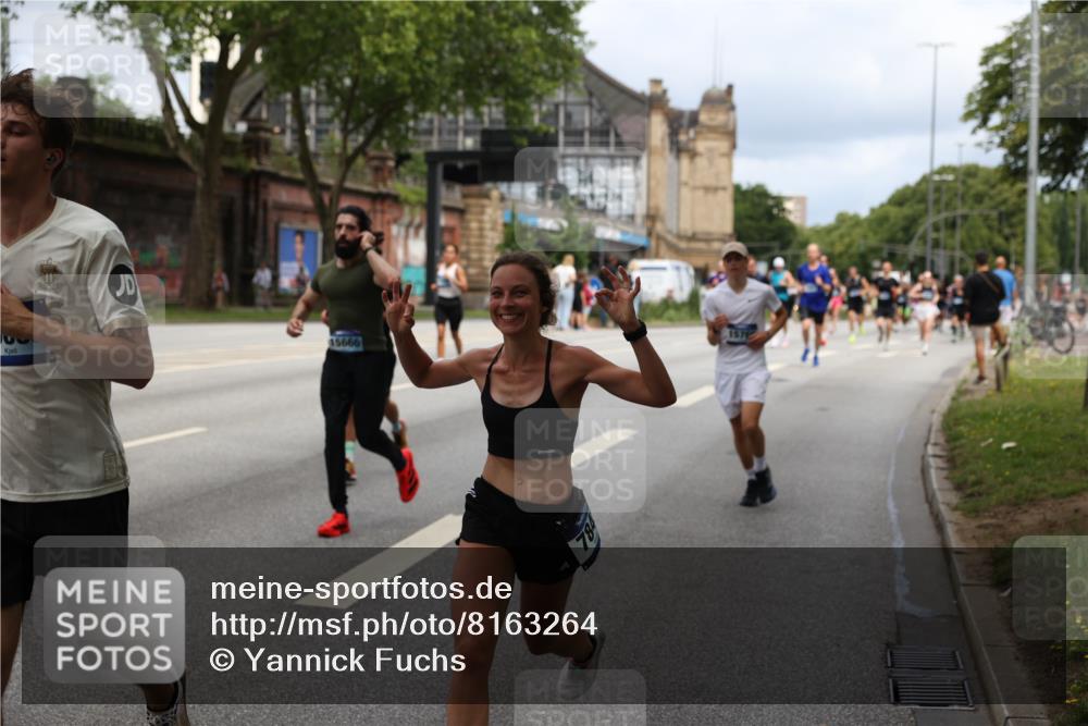 29.06.2025 - hella hamburg halbmarathon Yannick Fuchs http://msf.ph/oto/8163264 29.06.2025 10:39:42 20KM 2098, 2188, 2367, 2470, 3785, 4997, 5623, 5648, 5706, 6054, 6375, 6819, 6831, 7087, 7167, 7325, 7709, 7843, 8871, 9105, 9710, 9720, 10064, 10741, 11291, 11688, 11821, 12154, 12161, 12643, 12783, 13919, 14374, 15365, 15636, 15651, 15666, 15760, 16617, 16685, 16689, 16725, 16834, 17544, 17960, 18055, 18185, 18407, 18638, 18689, 18718, 18862, 19116 meine-sportfotos.de