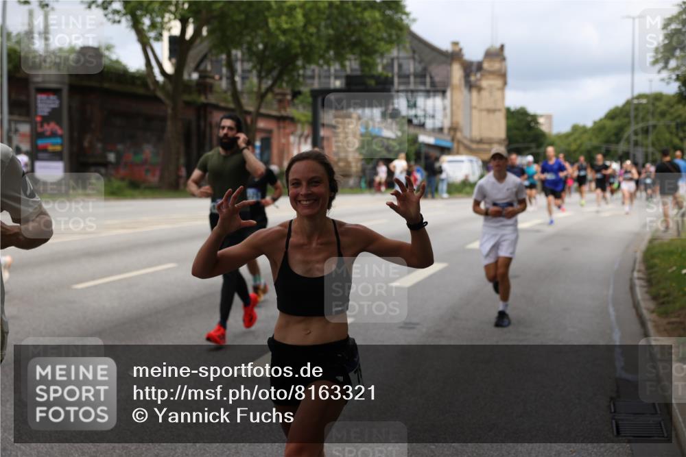 29.06.2025 - hella hamburg halbmarathon Yannick Fuchs http://msf.ph/oto/8163321 29.06.2025 10:39:42 20KM 2098, 2188, 2367, 2470, 3785, 4997, 5623, 5648, 5706, 6054, 6375, 6819, 6831, 7087, 7167, 7325, 7709, 7843, 8871, 9105, 9710, 9720, 10064, 10741, 11291, 11688, 11821, 12154, 12161, 12643, 12783, 13919, 14374, 15365, 15636, 15651, 15666, 15760, 16617, 16685, 16689, 16725, 16834, 17544, 17960, 18055, 18185, 18407, 18638, 18689, 18718, 18862, 19116 meine-sportfotos.de