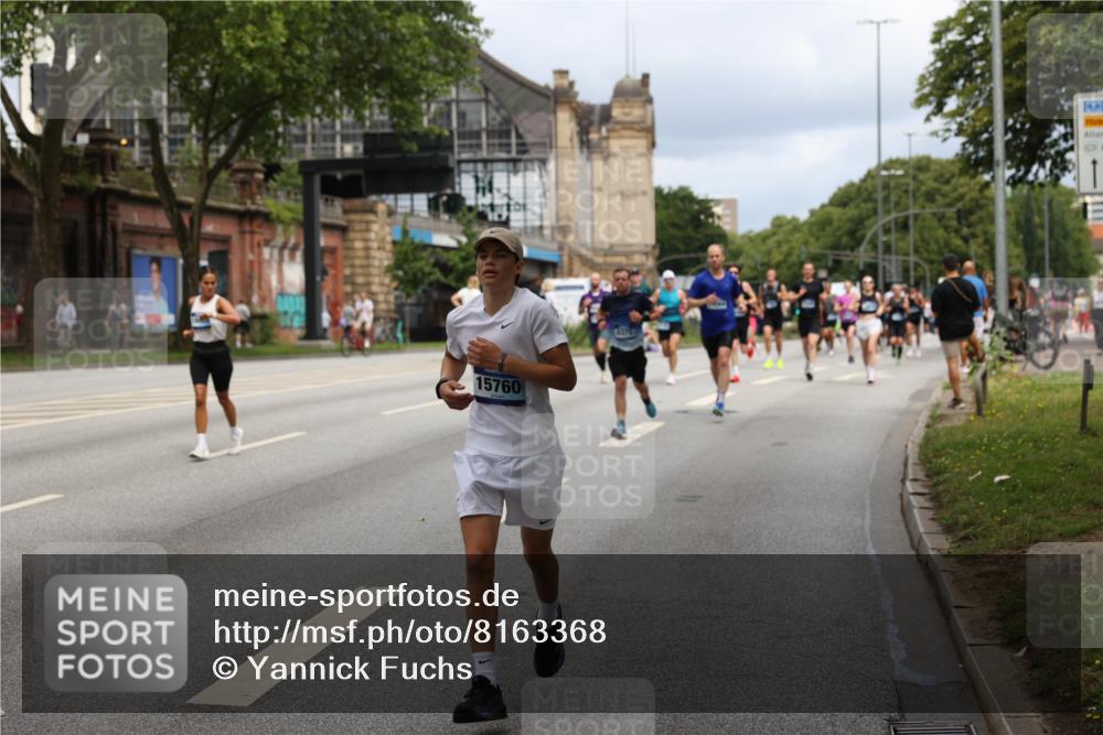 29.06.2025 - hella hamburg halbmarathon Yannick Fuchs http://msf.ph/oto/8163368 29.06.2025 10:39:43 20KM 2098, 2188, 2367, 2470, 3785, 4997, 5623, 5648, 5706, 6054, 6375, 6819, 6831, 7087, 7167, 7325, 7709, 7843, 8871, 9105, 9710, 9720, 10064, 10741, 11291, 11688, 11821, 12154, 12161, 12643, 12783, 13919, 14374, 15365, 15636, 15651, 15666, 15760, 16617, 16685, 16689, 16725, 16834, 17544, 17960, 18055, 18185, 18407, 18638, 18689, 18862, 19116 meine-sportfotos.de