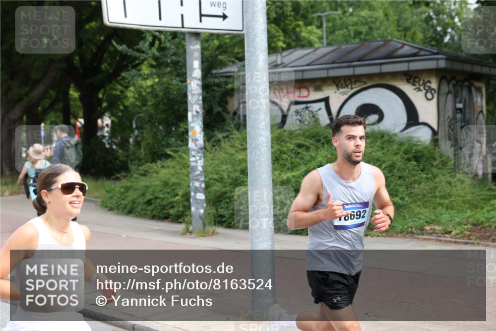 29.06.2025 - hella hamburg halbmarathon Yannick Fuchs http://msf.ph/oto/8163524 29.06.2025 10:21:45 20KM 7380, 9565, 12641, 12992, 13779, 13780, 14728, 17040, 18692, 19076 meine-sportfotos.de