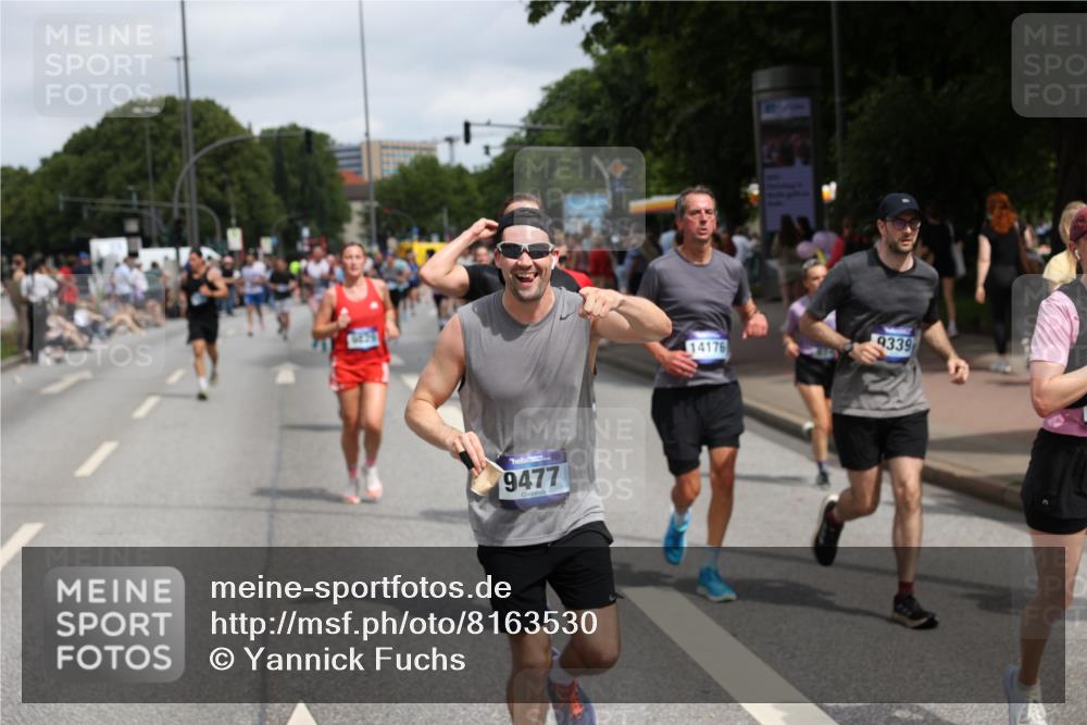 29.06.2025 - hella hamburg halbmarathon Yannick Fuchs http://msf.ph/oto/8163530 29.06.2025 10:59:45 20KM 1249, 1559, 1781, 1790, 2782, 3199, 4146, 4187, 4499, 5396, 5742, 7760, 7888, 7935, 8423, 8578, 8894, 8960, 9339, 9477, 9829, 10100, 10781, 11208, 11614, 11887, 12255, 12313, 12837, 13481, 13533, 13566, 14176, 14306, 15377, 16395, 17059, 17434, 18128, 18240, 18261, 18655, 18721, 18827, 19173 meine-sportfotos.de