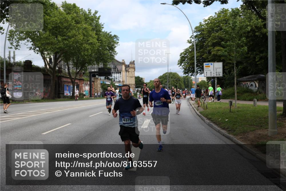 29.06.2025 - hella hamburg halbmarathon Yannick Fuchs http://msf.ph/oto/8163557 29.06.2025 10:39:47 20KM 2188, 2270, 2367, 2470, 3186, 4277, 5623, 5648, 5706, 6054, 6375, 6819, 6831, 7056, 7087, 7709, 8374, 9105, 9710, 9720, 10064, 10741, 11291, 11688, 11821, 12643, 12783, 13919, 14374, 14764, 15365, 15636, 15651, 16513, 16617, 16689, 16725, 17544, 17960, 18055, 18185, 18346, 18407, 18638, 18862, 19116 meine-sportfotos.de