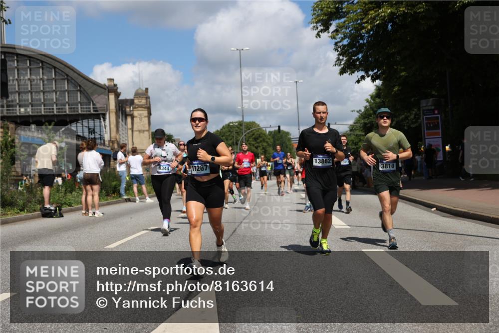 29.06.2025 - hella hamburg halbmarathon Yannick Fuchs http://msf.ph/oto/8163614 29.06.2025 11:37:31 20KM 1337, 1661, 1685, 1721, 2299, 2572, 3607, 3810, 3884, 4612, 4756, 4921, 5139, 5229, 5249, 6112, 6189, 6250, 6344, 6751, 8560, 8745, 8984, 8993, 9331, 9333, 9455, 9644, 10145, 10626, 10627, 11097, 11479, 11621, 11637, 11816, 11817, 12028, 12150, 12382, 12625, 12687, 12688, 13018, 13195, 13577, 13600, 13602, 13848, 13862, 13952, 14037, 14406, 14516, 14517, 15669, 15992, 16260, 16559, 16782, 17267, 17368, 17666, 17879, 18160, 18544, 18918 meine-sportfotos.de