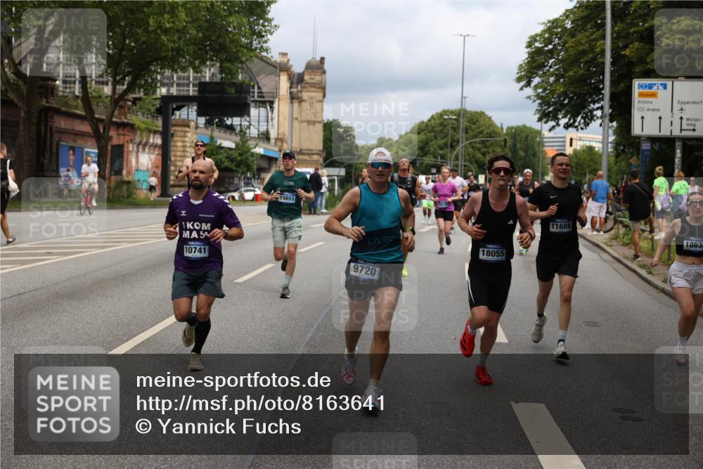 29.06.2025 - hella hamburg halbmarathon Yannick Fuchs http://msf.ph/oto/8163641 29.06.2025 10:39:49 20KM 2188, 2270, 2367, 2470, 2707, 3186, 4277, 5623, 5648, 5706, 6054, 6375, 6819, 6831, 7056, 7087, 7709, 8374, 9105, 9710, 9720, 10064, 10741, 11291, 11688, 11821, 12643, 12783, 13919, 14374, 14385, 14764, 15365, 15636, 15651, 16513, 16617, 16725, 17544, 17960, 18055, 18185, 18346, 18407, 18638, 18862, 18878, 19116 meine-sportfotos.de