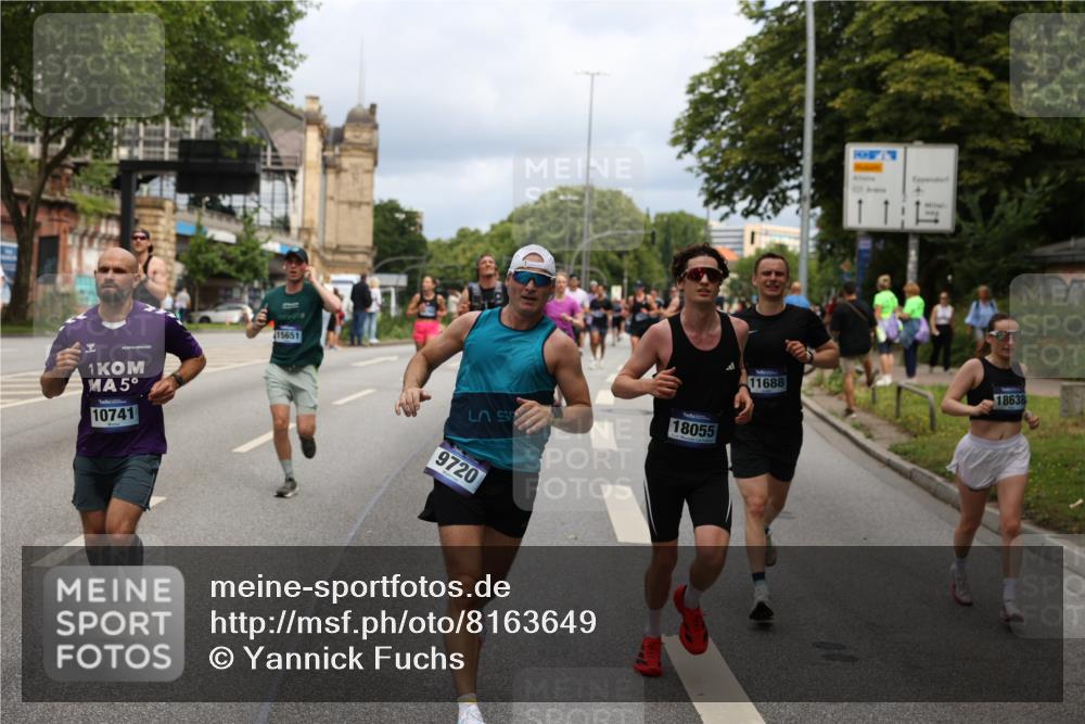 29.06.2025 - hella hamburg halbmarathon Yannick Fuchs http://msf.ph/oto/8163649 29.06.2025 10:39:49 20KM 2188, 2270, 2367, 2470, 2707, 3186, 4277, 5623, 5648, 5706, 6054, 6375, 6819, 6831, 7056, 7087, 7709, 8374, 9105, 9710, 9720, 10064, 10741, 11291, 11688, 11821, 12643, 12783, 13919, 14374, 14385, 14764, 15365, 15636, 15651, 16513, 16617, 16725, 17544, 17960, 18055, 18185, 18346, 18407, 18638, 18862, 18878, 19116 meine-sportfotos.de