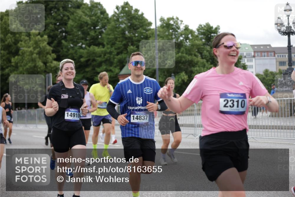 29.06.2025 - hella hamburg halbmarathon Jannik Wohlers http://msf.ph/oto/8163655 29.06.2025 11:04:01 Lombardsbrücke 1491, 1649, 2310, 2321, 2935, 3180, 3235, 3394, 3455, 3528, 3759, 3760, 3793, 4742, 5425, 5485, 5766, 5802, 7353, 7438, 8225, 8475, 8476, 8568, 9014, 9218, 9330, 9343, 9760, 9797, 10012, 10482, 11235, 11254, 11978, 11997, 12118, 12884, 14116, 14151, 14169, 14723, 14748, 14837, 14910, 14960, 15201, 16294, 16895, 17420, 18017, 18072, 18073, 18408, 19005, 19238 meine-sportfotos.de