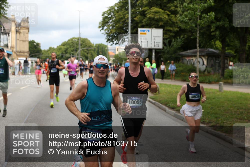 29.06.2025 - hella hamburg halbmarathon Yannick Fuchs http://msf.ph/oto/8163715 29.06.2025 10:39:50 20KM 2188, 2270, 2367, 2470, 2707, 3186, 4277, 5623, 5648, 5706, 6054, 6375, 6819, 6831, 7056, 7087, 7709, 8374, 9105, 9710, 9720, 10064, 10741, 11291, 11688, 11821, 12643, 12783, 13919, 14374, 14385, 14764, 15365, 15563, 15636, 15651, 16513, 16617, 16725, 17544, 17960, 18055, 18185, 18346, 18407, 18638, 18862, 18878, 19116 meine-sportfotos.de