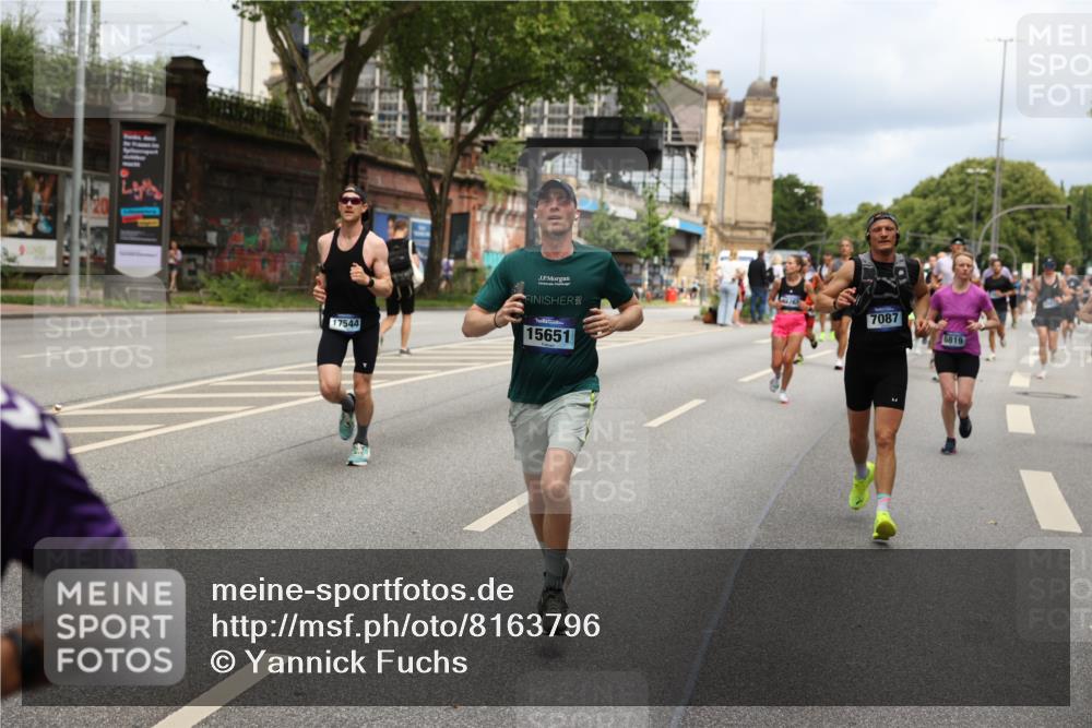 29.06.2025 - hella hamburg halbmarathon Yannick Fuchs http://msf.ph/oto/8163796 29.06.2025 10:39:51 20KM 2188, 2270, 2367, 2470, 2707, 3186, 4277, 5623, 5648, 5706, 6054, 6819, 6831, 7056, 7087, 7385, 7709, 8374, 9105, 9710, 9720, 10741, 11291, 11688, 11821, 12643, 12783, 13919, 14374, 14385, 14764, 15365, 15563, 15636, 15651, 16513, 16617, 16725, 17544, 17960, 18055, 18185, 18346, 18407, 18637, 18638, 18862, 18878, 19116 meine-sportfotos.de