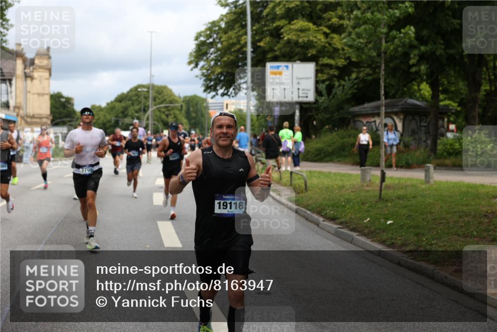 29.06.2025 - hella hamburg halbmarathon Yannick Fuchs http://msf.ph/oto/8163947 29.06.2025 10:39:54 20KM 2188, 2270, 2367, 2470, 2590, 2707, 3056, 3186, 4277, 4854, 5623, 5648, 5706, 6054, 6071, 6819, 6831, 7056, 7087, 7385, 7709, 8374, 9105, 9585, 9710, 11291, 11495, 11821, 12643, 12783, 13919, 14374, 14385, 14764, 15365, 15563, 15636, 15651, 16513, 16617, 16725, 17499, 17544, 17674, 17960, 18081, 18185, 18346, 18407, 18637, 18638, 18862, 18878, 19116 meine-sportfotos.de