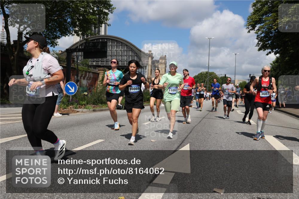 29.06.2025 - hella hamburg halbmarathon Yannick Fuchs http://msf.ph/oto/8164062 29.06.2025 11:37:34 20KM 1337, 1661, 1685, 1721, 2572, 3524, 3607, 3810, 3884, 4612, 4756, 4921, 5139, 5229, 5249, 6112, 6189, 6250, 6344, 6751, 8560, 8745, 8984, 8993, 9331, 9333, 9455, 9644, 10145, 10626, 10627, 11097, 11479, 11621, 11637, 11816, 11817, 12028, 12298, 12382, 12625, 12687, 12688, 13018, 13195, 13577, 13848, 13862, 13952, 14037, 14406, 14516, 14517, 15669, 16260, 16306, 16390, 16559, 17267, 17368, 17666, 17879, 18160, 18332, 18544, 18918 meine-sportfotos.de