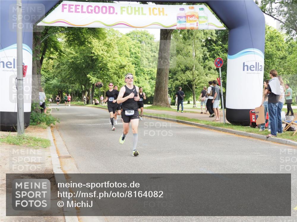 29.06.2025 - hella hamburg halbmarathon MichiJ http://msf.ph/oto/8164082 29.06.2025 10:13:19 Zwischen KM18-KM19 7834, 7862, 9151, 18897, 18930 meine-sportfotos.de