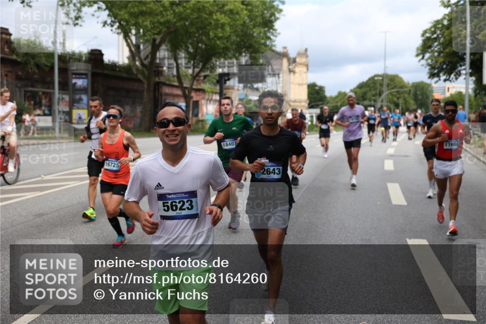 29.06.2025 - hella hamburg halbmarathon Yannick Fuchs http://msf.ph/oto/8164260 29.06.2025 10:39:58 20KM 2188, 2270, 2367, 2470, 2590, 2707, 3056, 3186, 3477, 4277, 4854, 5623, 5648, 5706, 6054, 6071, 6290, 6831, 7056, 7385, 7450, 7709, 8374, 9105, 9585, 9710, 11291, 11495, 11821, 12643, 12783, 13919, 14374, 14385, 14764, 15365, 15563, 15636, 16513, 16617, 16624, 16725, 17499, 17674, 17835, 17960, 18081, 18185, 18346, 18407, 18637, 18862, 18878, 19116 meine-sportfotos.de