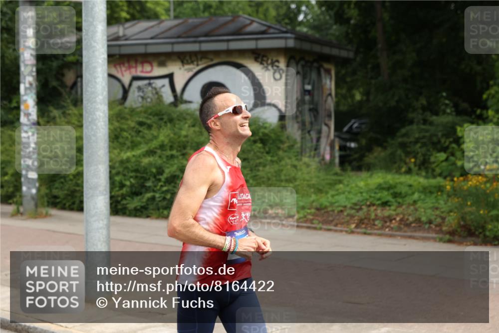 29.06.2025 - hella hamburg halbmarathon Yannick Fuchs http://msf.ph/oto/8164422 29.06.2025 10:22:07 20KM 1065, 1577, 5344, 9079, 10848, 12641, 12992, 13780, 14019, 15023, 15671, 18124, 19050 meine-sportfotos.de