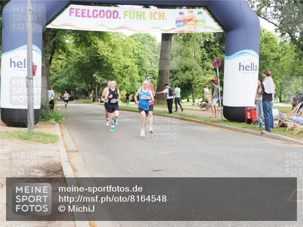 29.06.2025 - hella hamburg halbmarathon MichiJ http://msf.ph/oto/8164548 29.06.2025 10:13:35 Zwischen KM18-KM19 2459, 6699, 6816, 9447 meine-sportfotos.de