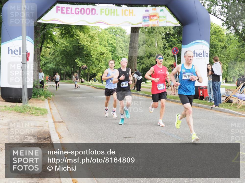 29.06.2025 - hella hamburg halbmarathon MichiJ http://msf.ph/oto/8164809 29.06.2025 10:13:36 Zwischen KM18-KM19 2459, 6699, 6816, 9447, 16169 meine-sportfotos.de