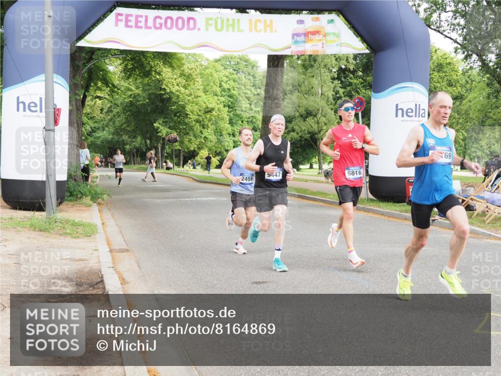 29.06.2025 - hella hamburg halbmarathon MichiJ http://msf.ph/oto/8164869 29.06.2025 10:13:36 Zwischen KM18-KM19 2459, 6699, 6816, 9447, 16169 meine-sportfotos.de