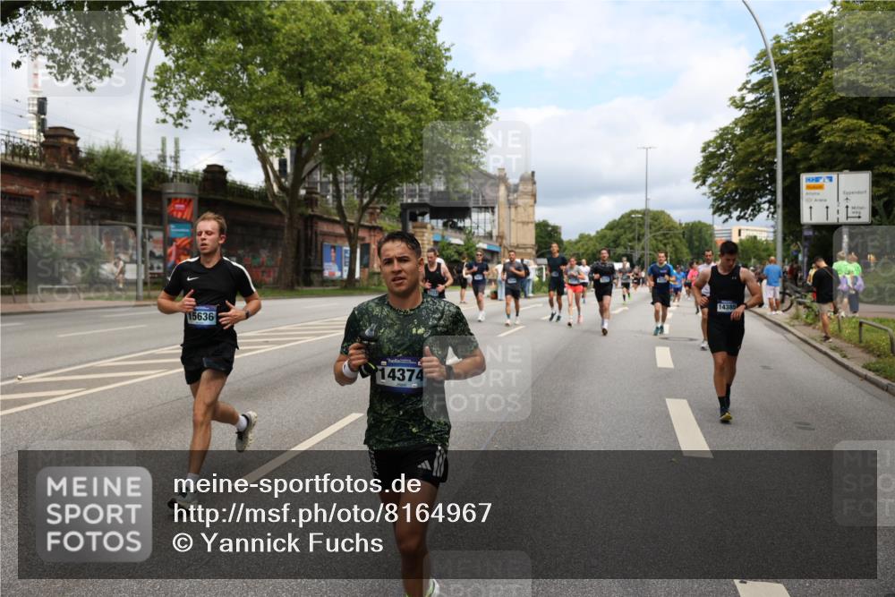 29.06.2025 - hella hamburg halbmarathon Yannick Fuchs http://msf.ph/oto/8164967 29.06.2025 10:40:08 20KM 1569, 1600, 1920, 2048, 2138, 2270, 2367, 2590, 2707, 3056, 3186, 3477, 4277, 4345, 4854, 5648, 6071, 6290, 6460, 6711, 7056, 7385, 7450, 8374, 9585, 10792, 10796, 11495, 11773, 11821, 11936, 12084, 12277, 13525, 14200, 14374, 14385, 14764, 14911, 15563, 15636, 15741, 16513, 16624, 17499, 17674, 17835, 18081, 18346, 18637, 18878 meine-sportfotos.de