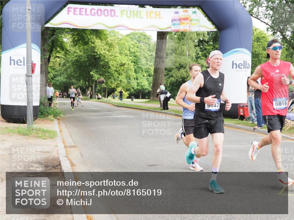 29.06.2025 - hella hamburg halbmarathon MichiJ http://msf.ph/oto/8165019 29.06.2025 10:13:37 Zwischen KM18-KM19 2459, 6699, 6816, 9447, 16169 meine-sportfotos.de