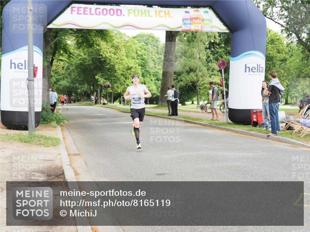 29.06.2025 - hella hamburg halbmarathon MichiJ http://msf.ph/oto/8165119 29.06.2025 10:13:41 Zwischen KM18-KM19 2459, 6816, 9447, 16169 meine-sportfotos.de