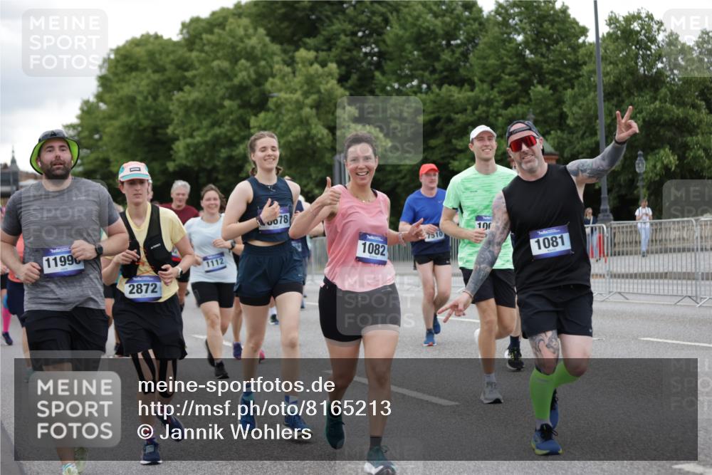 29.06.2025 - hella hamburg halbmarathon Jannik Wohlers http://msf.ph/oto/8165213 29.06.2025 11:04:34 Lombardsbrücke 1081, 1082, 1088, 1112, 1127, 2181, 2549, 2577, 2872, 3270, 3643, 3969, 4673, 4687, 4731, 4863, 5203, 5536, 6802, 7061, 7063, 7157, 7220, 7391, 7510, 7887, 8380, 8613, 8675, 9040, 9089, 9207, 9238, 9283, 9286, 9310, 9314, 9377, 10014, 10642, 10678, 11040, 11151, 11288, 11397, 11570, 11669, 11805, 11927, 11940, 11990, 11991, 12141, 12195, 12340, 12386, 12451, 12639, 13531, 13950, 15058, 15213, 15314, 15425, 15985, 15990, 16022, 16210, 16398, 16583, 16596, 17937, 17938 meine-sportfotos.de