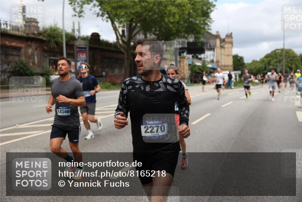 29.06.2025 - hella hamburg halbmarathon Yannick Fuchs http://msf.ph/oto/8165218 29.06.2025 10:40:12 20KM 1569, 1600, 1920, 2048, 2138, 2189, 2270, 2590, 2707, 3056, 3186, 3477, 4277, 4345, 4854, 5648, 6071, 6290, 6460, 6532, 6711, 7056, 7385, 7450, 8269, 8374, 8668, 9585, 10792, 10796, 11495, 11773, 11936, 12084, 12277, 13525, 14062, 14200, 14228, 14374, 14385, 14462, 14764, 14804, 14911, 15563, 15636, 15741, 16513, 16624, 17499, 17674, 17835, 18081, 18346, 18637, 18878 meine-sportfotos.de