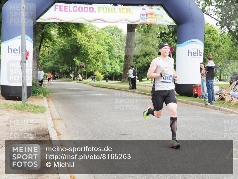 29.06.2025 - hella hamburg halbmarathon MichiJ http://msf.ph/oto/8165263 29.06.2025 10:13:42 Zwischen KM18-KM19 2459, 6816, 9447, 16169, 18693 meine-sportfotos.de