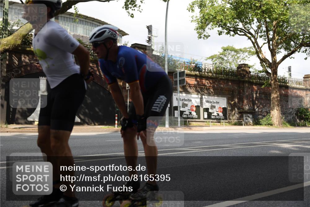 29.06.2025 - hella hamburg halbmarathon Yannick Fuchs http://msf.ph/oto/8165395 29.06.2025 09:04:34 20KM 780, 862 meine-sportfotos.de