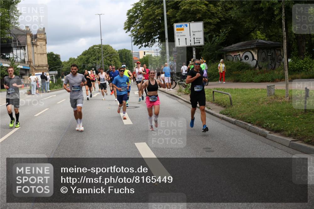 29.06.2025 - hella hamburg halbmarathon Yannick Fuchs http://msf.ph/oto/8165449 29.06.2025 10:40:15 20KM 1569, 1600, 1920, 2048, 2138, 2189, 2270, 2590, 2707, 3056, 3186, 3477, 4277, 4345, 4854, 6071, 6290, 6460, 6532, 6711, 7056, 7385, 7450, 8269, 8374, 8577, 8668, 9585, 10792, 10796, 11094, 11495, 11773, 11936, 12084, 12277, 13525, 14062, 14200, 14228, 14385, 14462, 14764, 14804, 14911, 15563, 15741, 16513, 16624, 17499, 17674, 17835, 18081, 18346, 18637, 18878 meine-sportfotos.de