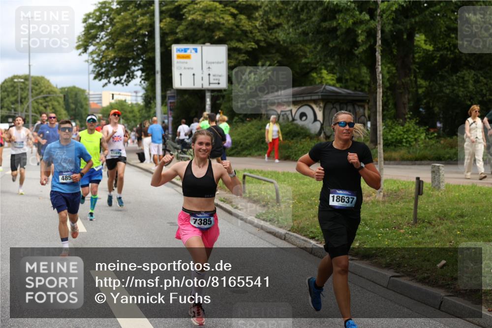 29.06.2025 - hella hamburg halbmarathon Yannick Fuchs http://msf.ph/oto/8165541 29.06.2025 10:40:16 20KM 1569, 1600, 1759, 1920, 2048, 2138, 2189, 2270, 2590, 2707, 3056, 3186, 3477, 4277, 4345, 4854, 6071, 6290, 6460, 6532, 6711, 7385, 7450, 8269, 8577, 8668, 9585, 10792, 10796, 11094, 11495, 11773, 11936, 12084, 12277, 13525, 14062, 14200, 14228, 14385, 14462, 14764, 14804, 14911, 15563, 15741, 16513, 16624, 17499, 17674, 17835, 18081, 18346, 18637, 18878 meine-sportfotos.de